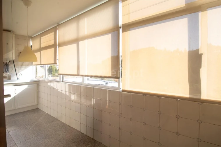 Apartamento T3 para Venda em Mafamude e Vilar do Paraíso Foto 18