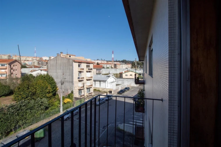 Apartamento T3 para Venda em Mafamude e Vilar do Paraíso Foto 12