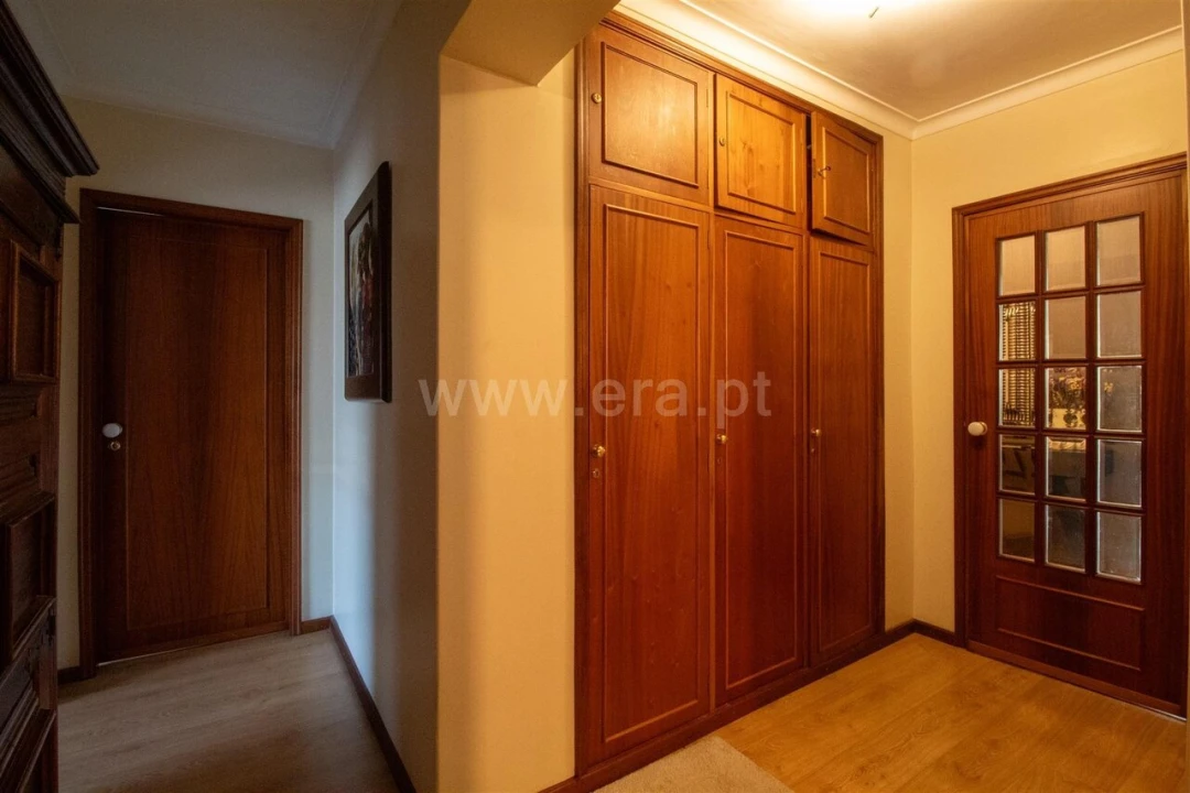 Apartamento T3 para Venda em Mafamude e Vilar do Paraíso Foto 14