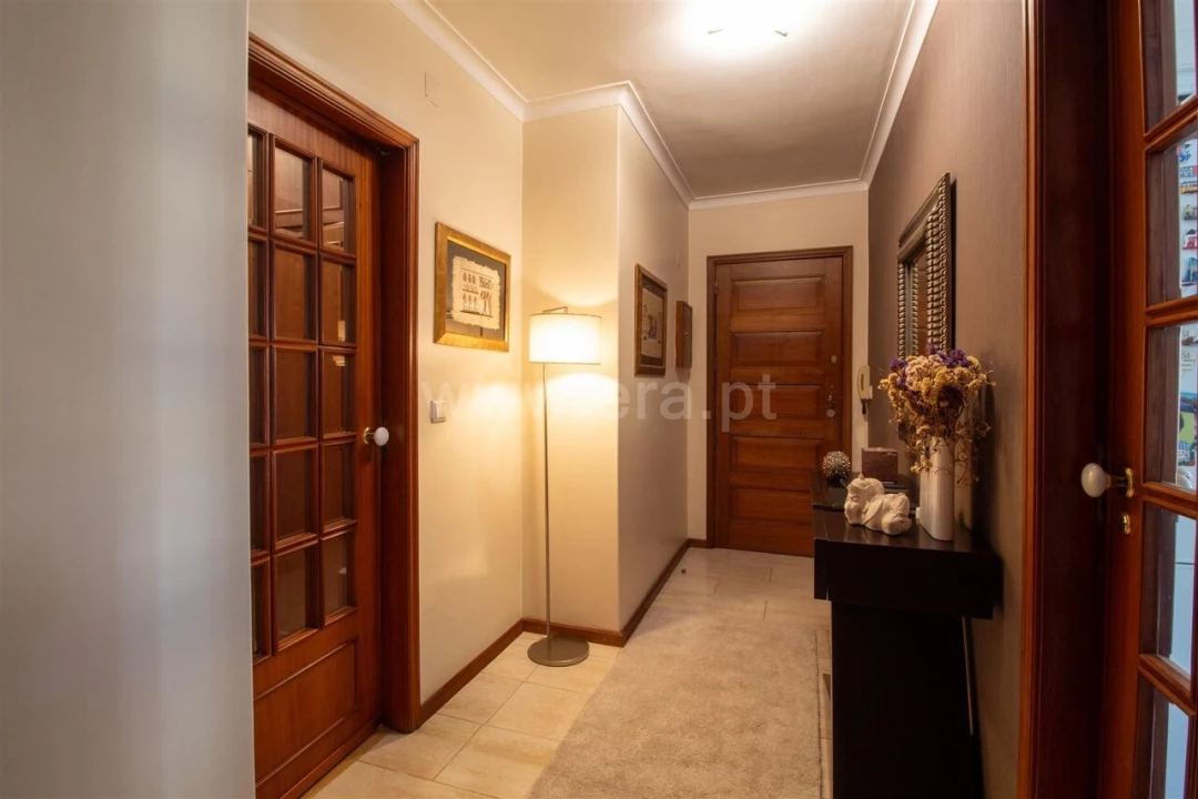 Apartamento T3 para Venda em Mafamude e Vilar do Paraíso Foto 15