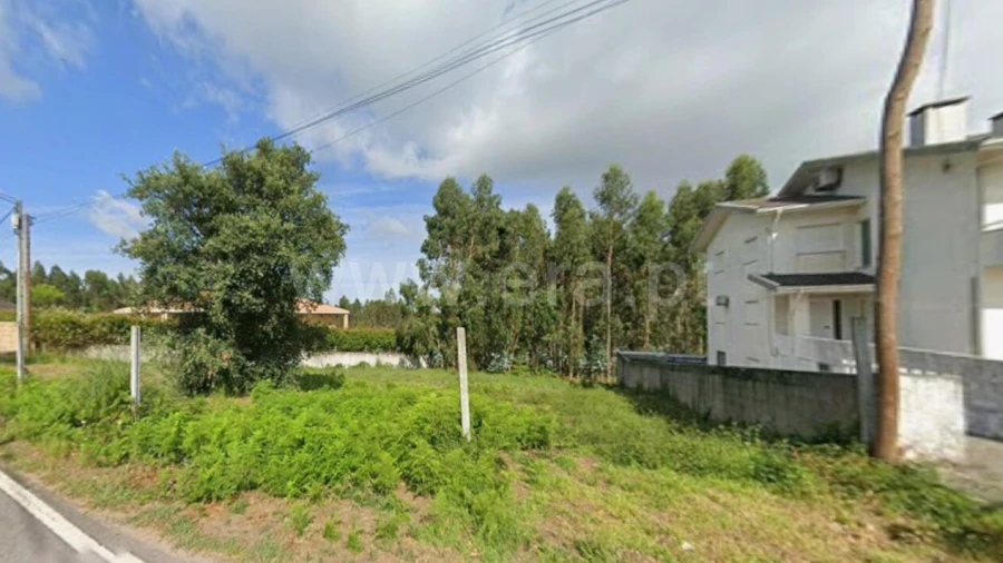 Terreno para Venda em Canedo, Vale e Vila Maior