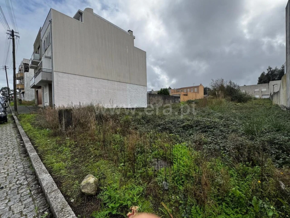 Terreno para Venda em Pedroso e Seixezelo Foto 3