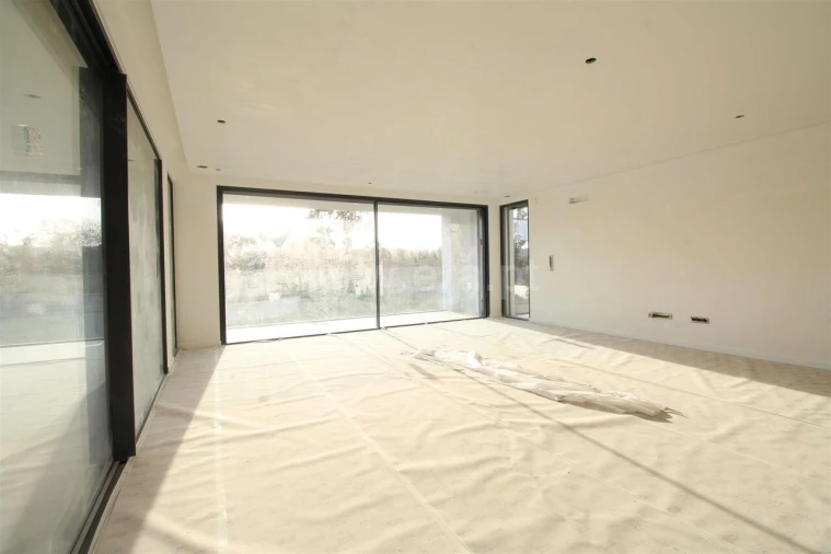 Moradia T5 para Venda em Pedroso e Seixezelo Foto 4