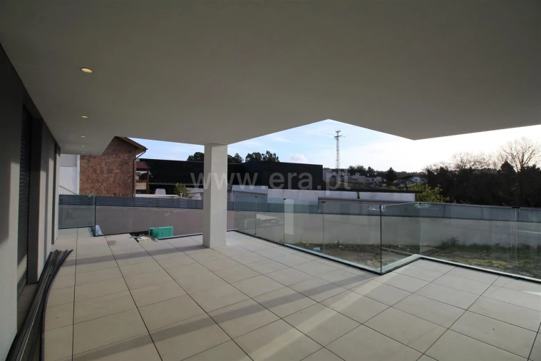 Moradia T5 para Venda em Pedroso e Seixezelo Foto 11