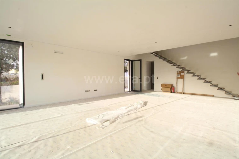 Moradia T5 para Venda em Pedroso e Seixezelo Foto 5