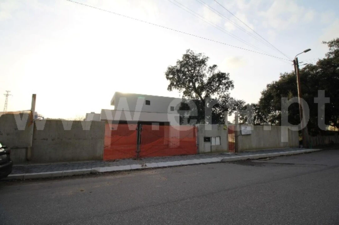 Moradia T5 para Venda em Pedroso e Seixezelo Foto 3