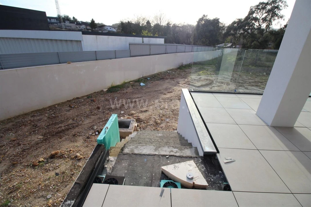 Moradia T5 para Venda em Pedroso e Seixezelo Foto 14