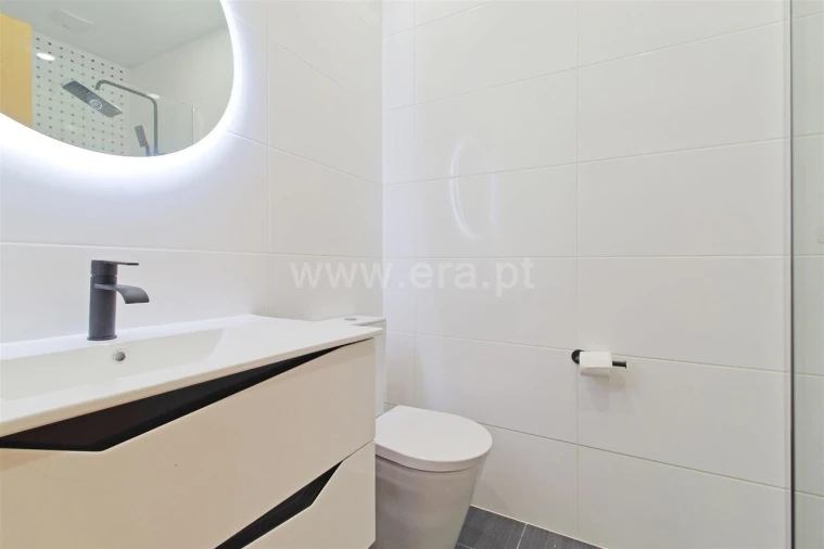 Moradia T2 para Venda em Mafamude e Vilar do Paraíso Foto 6