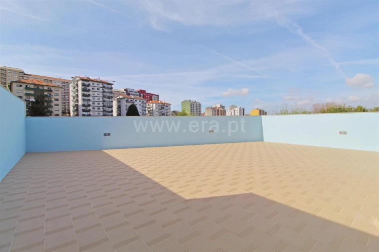 Moradia T2 para Venda em Mafamude e Vilar do Paraíso Foto 19