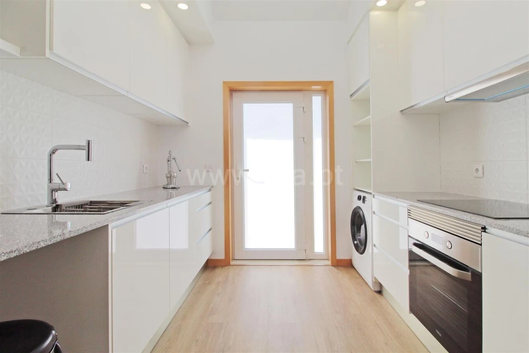 Moradia T2 para Venda em Mafamude e Vilar do Paraíso Foto 5