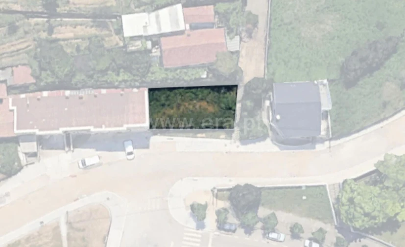 Terreno para Venda em Fânzeres e São Pedro da Cova Foto 1