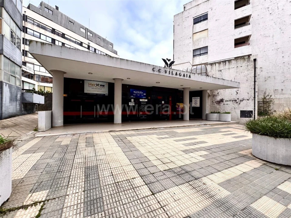 Loja para Venda em Santa Marinha e São Pedro da Afurada Foto 8