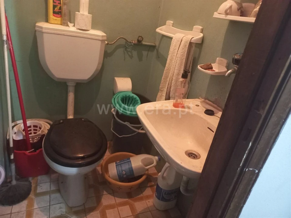 Armazém para Venda em Santa Marinha e São Pedro da Afurada Foto 12