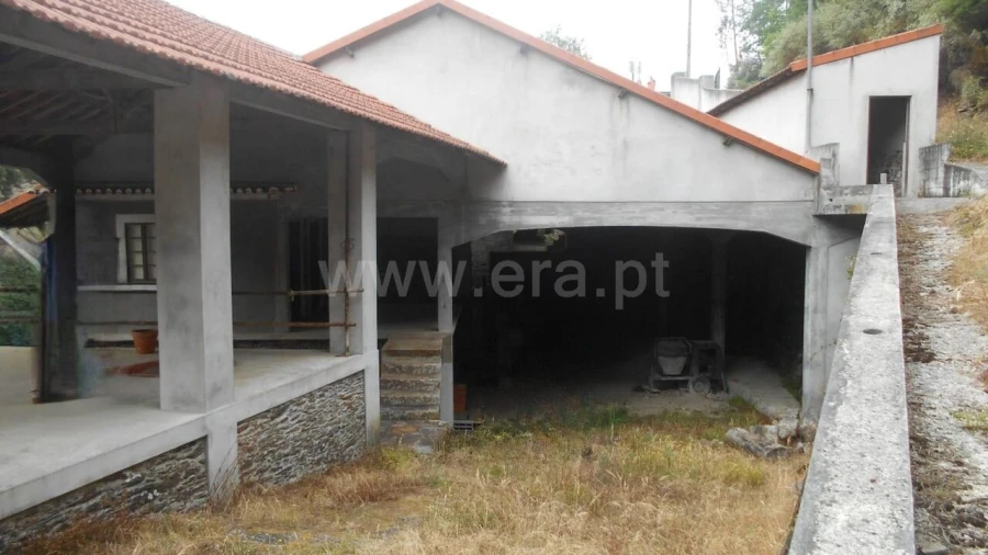 Quinta T0 para Venda em Raiva, Pedorido e Paraíso Foto 11