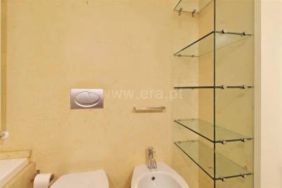 Apartamento T2 para Venda em Aldoar, Foz do Douro e Nevogilde