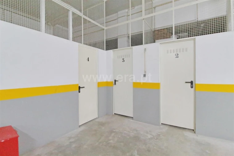 Apartamento T2 para Venda em Aldoar, Foz do Douro e Nevogilde Foto 18