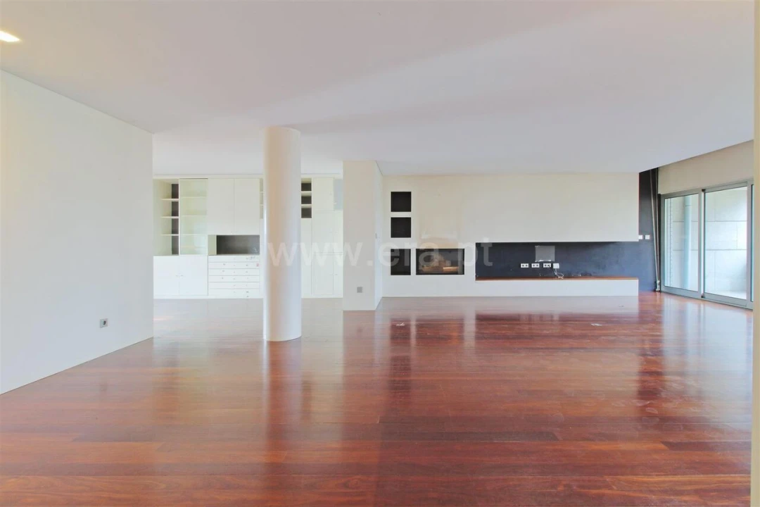 Apartamento T2 para Venda em Aldoar, Foz do Douro e Nevogilde Foto 2