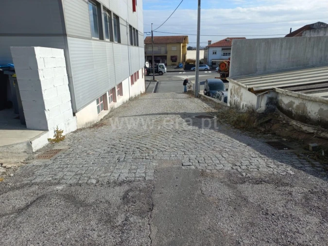 Terreno para Venda em Pedroso e Seixezelo Foto 3