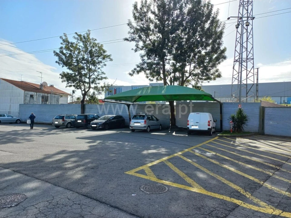 Terreno para Venda em Pedroso e Seixezelo Foto 2