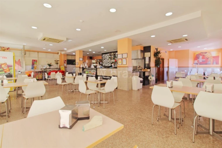 Loja para Trespasse em Vilar de Andorinho