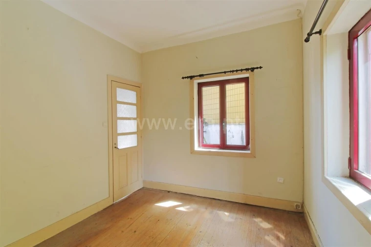 Moradia T6 para Venda em Mafamude e Vilar do Paraíso Foto 4