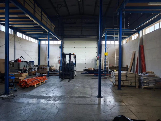 Armazém para Venda em Pedroso e Seixezelo Foto 4