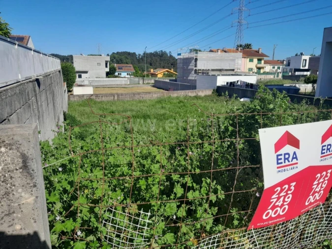Terreno para Venda em Sandim, Olival, Lever e Crestuma Foto 3