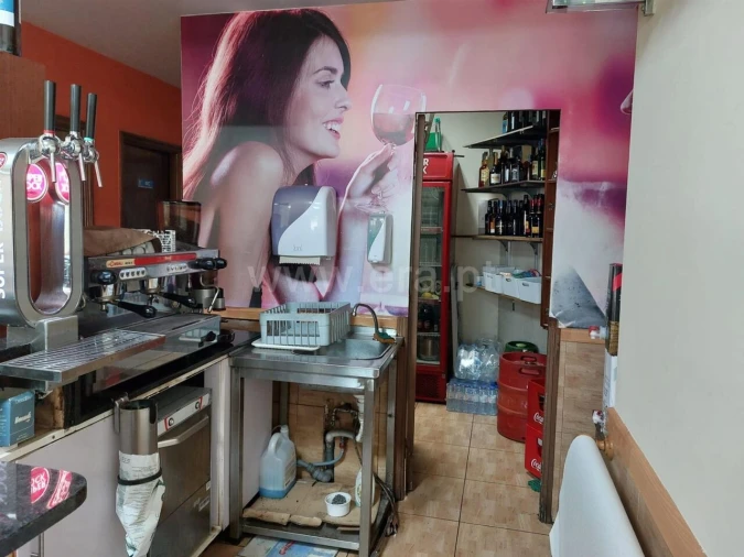 Loja para Trespasse em Vilar de Andorinho Foto 7