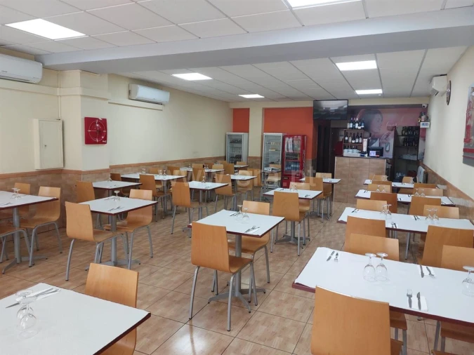 Loja para Trespasse em Vilar de Andorinho Foto 5