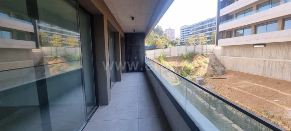 Apartamento T2 para Venda em Mafamude e Vilar do Paraíso