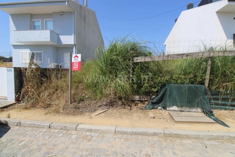 Terreno para Venda em Gulpilhares e Valadares Foto 6