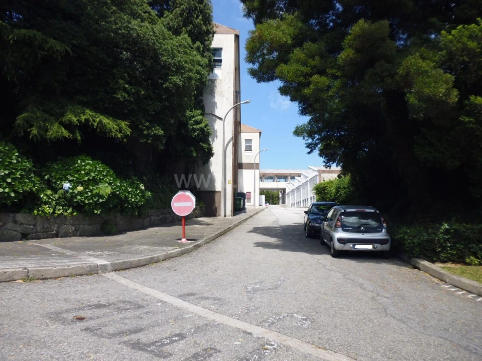 Armazém para Arrendamento em Mafamude e Vilar do Paraíso Foto 5