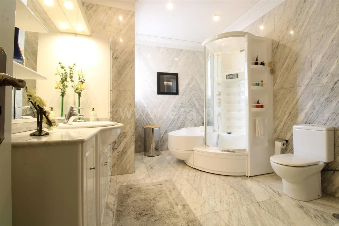 Moradia T4 para Venda em Santa Maria Maior e Monserrate e Meadela Foto 20