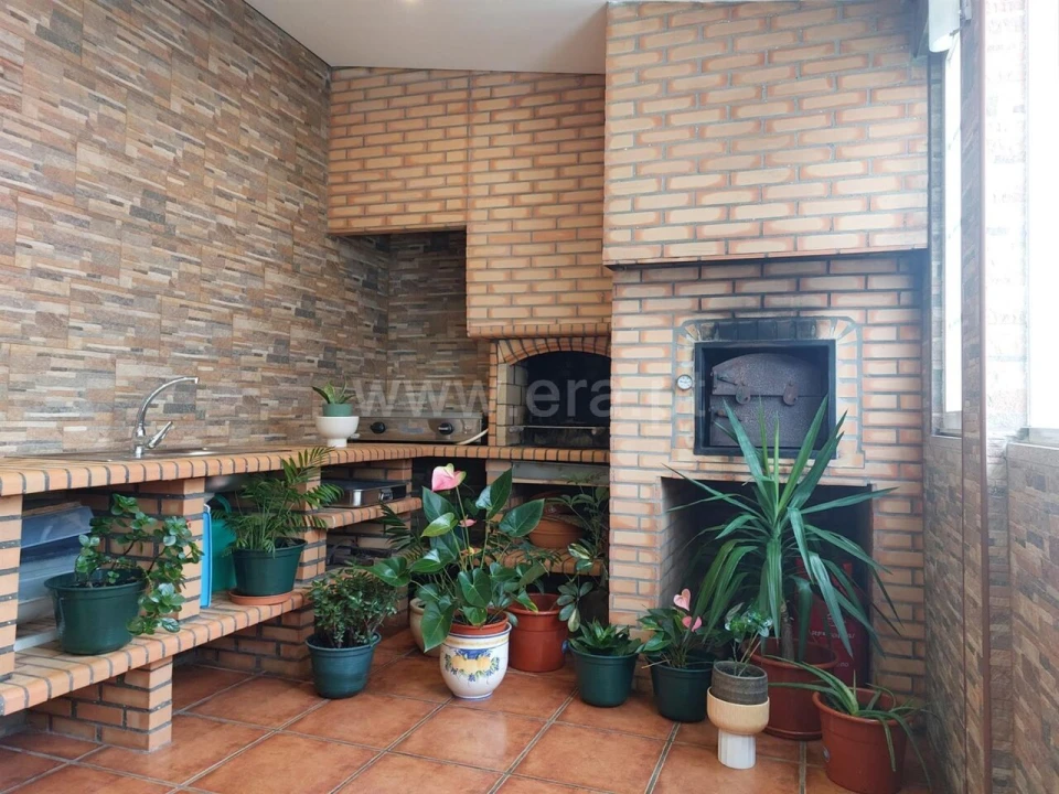 Moradia T4 para Venda em Sandim, Olival, Lever e Crestuma Foto 5