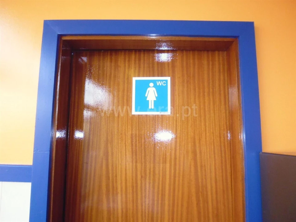 Loja para Trespasse em Avintes Foto 9