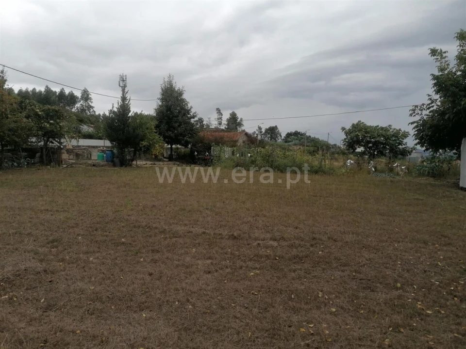 Terreno para Venda em Pedroso e Seixezelo Foto 2