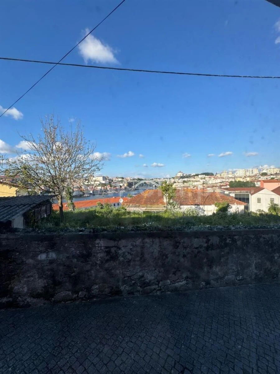 Moradia T2 para Venda em Santa Marinha e São Pedro da Afurada Foto 17