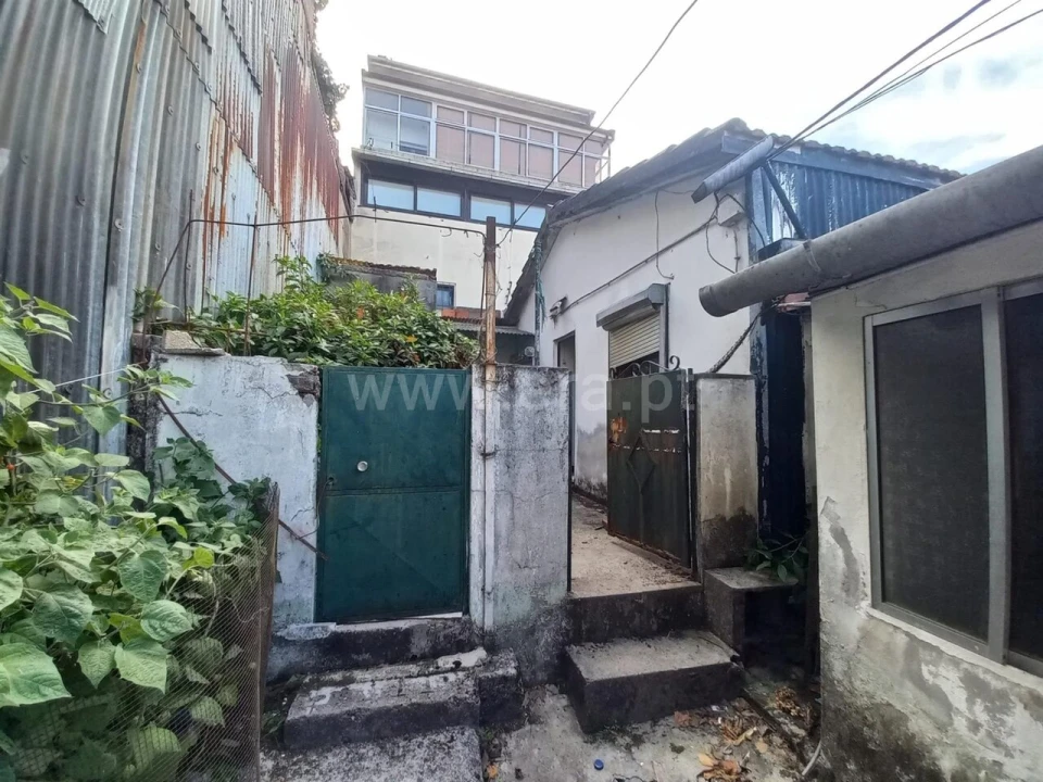 Moradia T0 para Venda em Santa Marinha e São Pedro da Afurada Foto 17