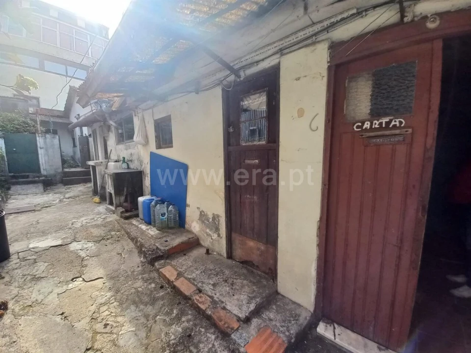 Moradia T0 para Venda em Santa Marinha e São Pedro da Afurada Foto 7