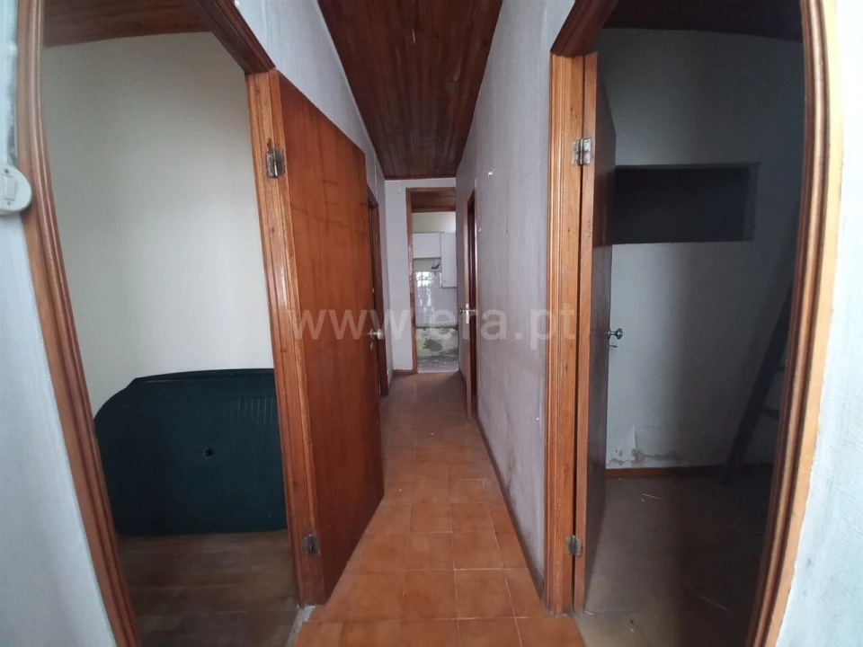 Moradia T0 para Venda em Santa Marinha e São Pedro da Afurada Foto 10