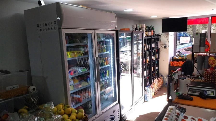 Loja para Trespasse em Santa Marinha e São Pedro da Afurada Foto 9