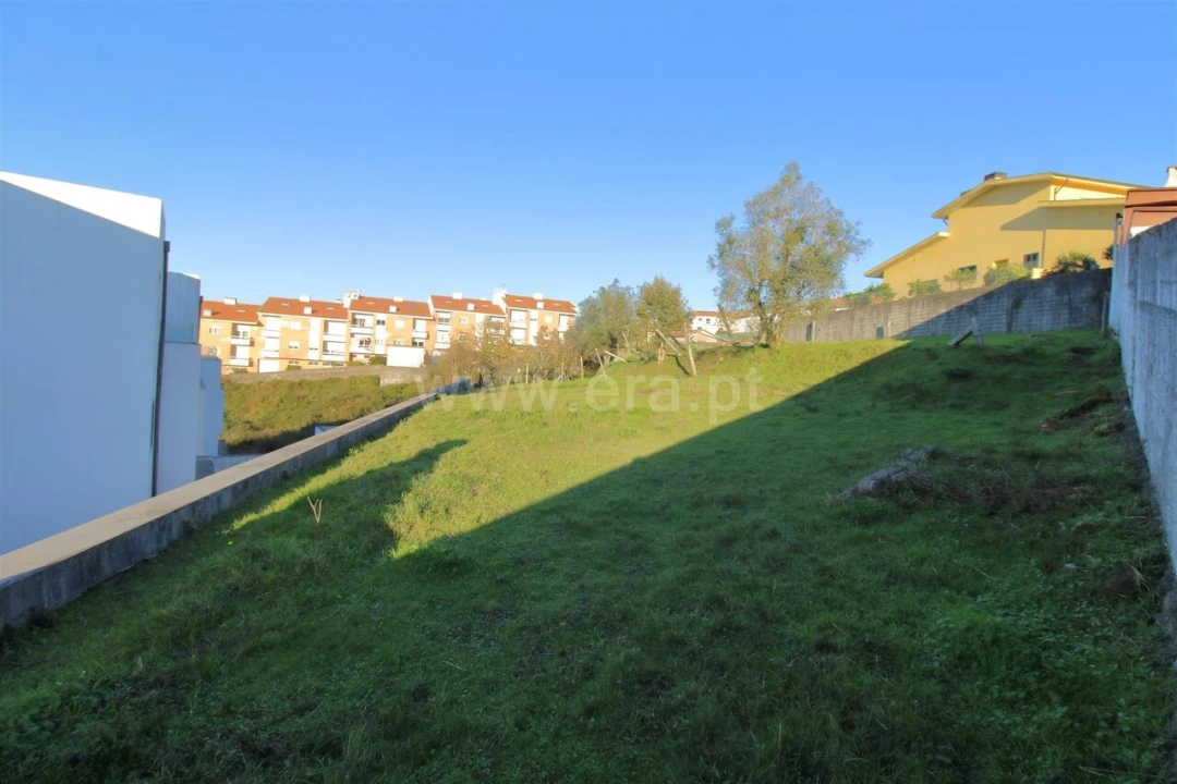 Terreno para Venda em Sandim, Olival, Lever e Crestuma Foto 7