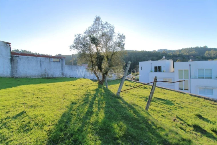 Terreno para Venda em Sandim, Olival, Lever e Crestuma Foto 4