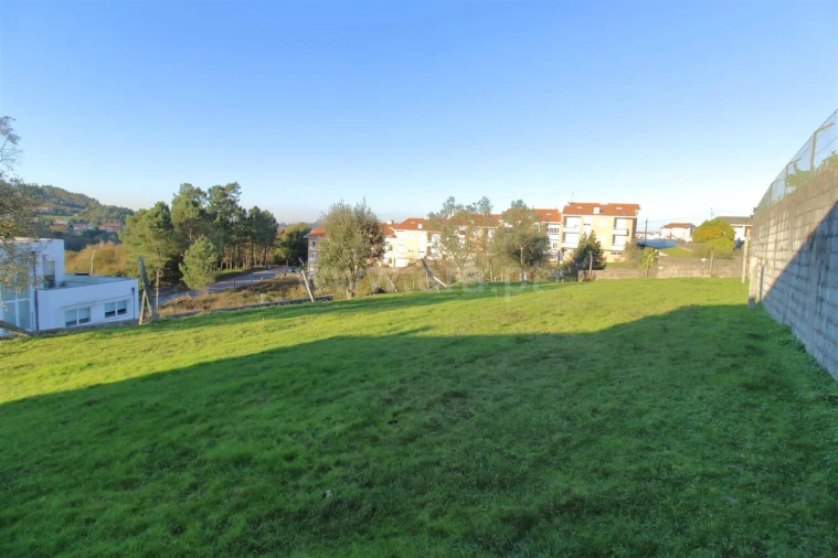 Terreno para Venda em Sandim, Olival, Lever e Crestuma Foto 5