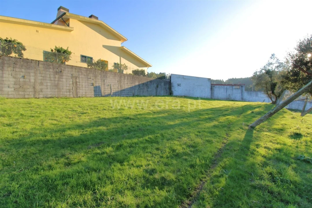 Terreno para Venda em Sandim, Olival, Lever e Crestuma Foto 3
