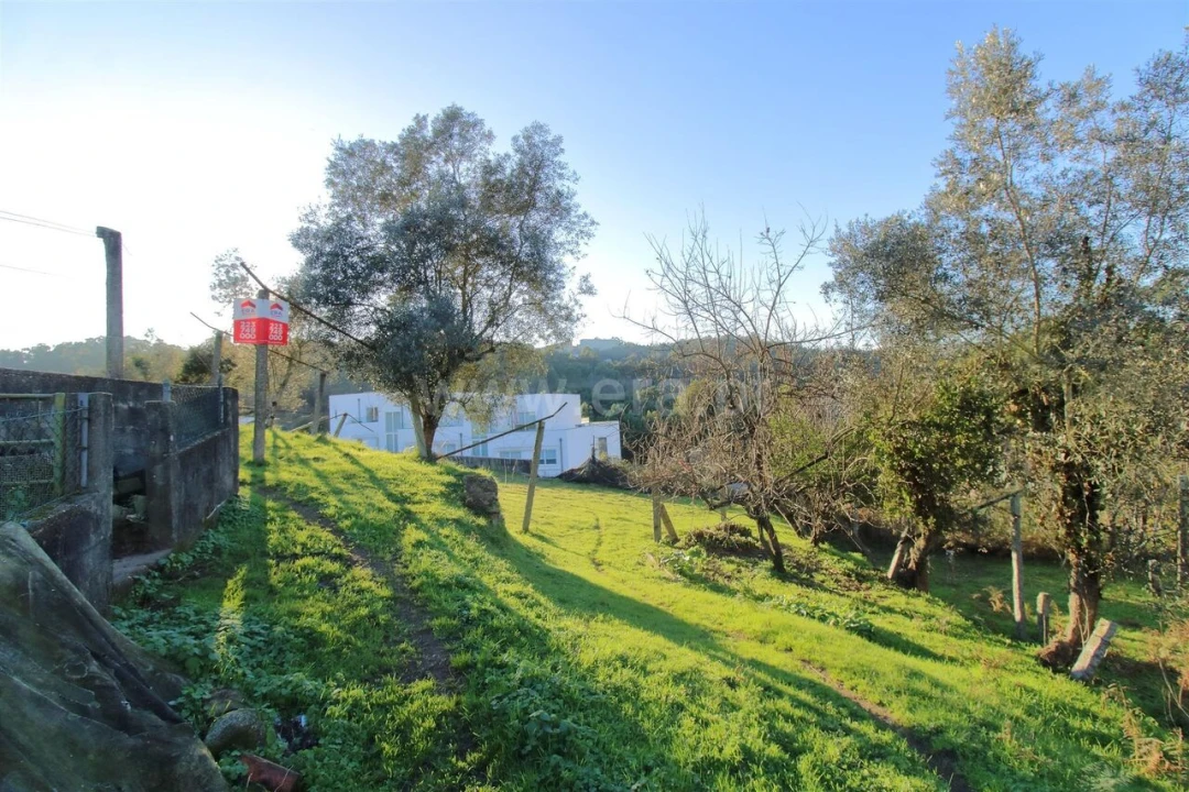 Terreno para Venda em Sandim, Olival, Lever e Crestuma Foto 13