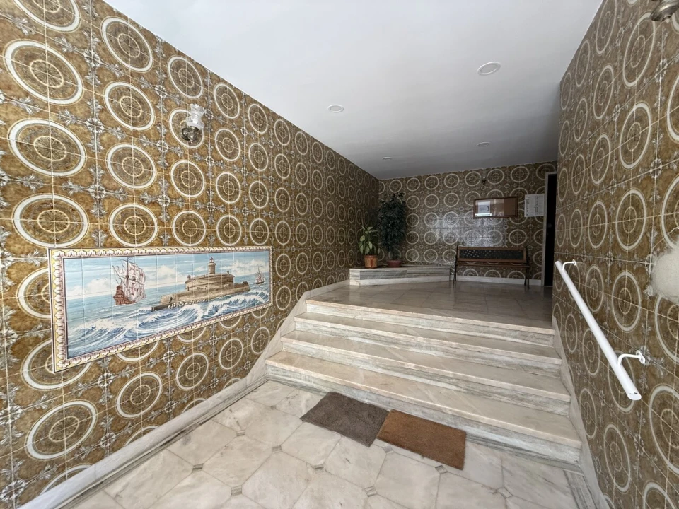 Apartamento T2 para Venda em Oeiras e São Julião da Barra, Paço de Arcos e Caxias Foto 2