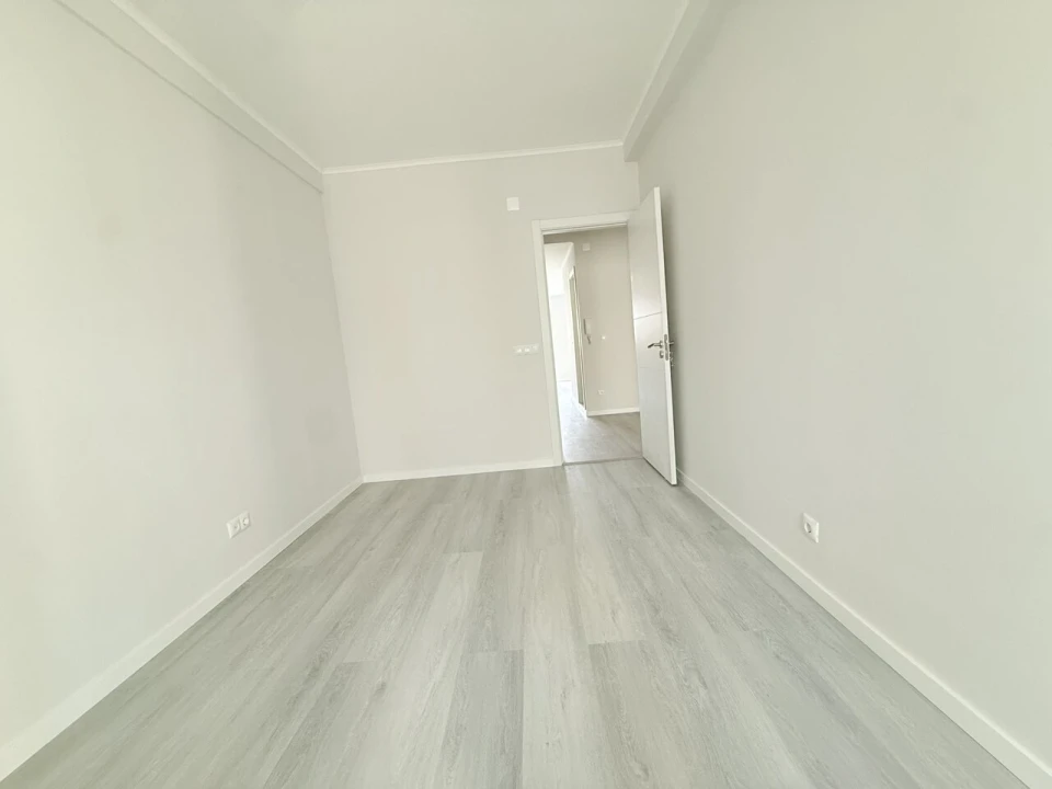 Apartamento T2 para Venda em Oeiras e São Julião da Barra, Paço de Arcos e Caxias Foto 6