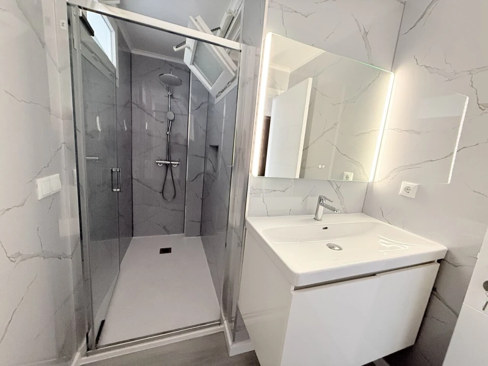 Apartamento T2 para Venda em Oeiras e São Julião da Barra, Paço de Arcos e Caxias Foto 13