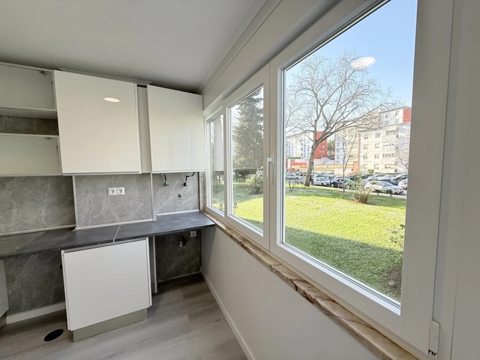 Apartamento T2 para Venda em Oeiras e São Julião da Barra, Paço de Arcos e Caxias Foto 18